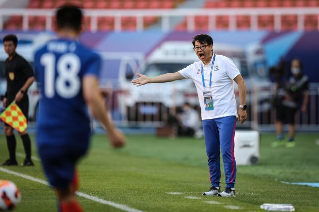 吴金贵满意申花首阶段战绩 10轮21分跻身第一集团